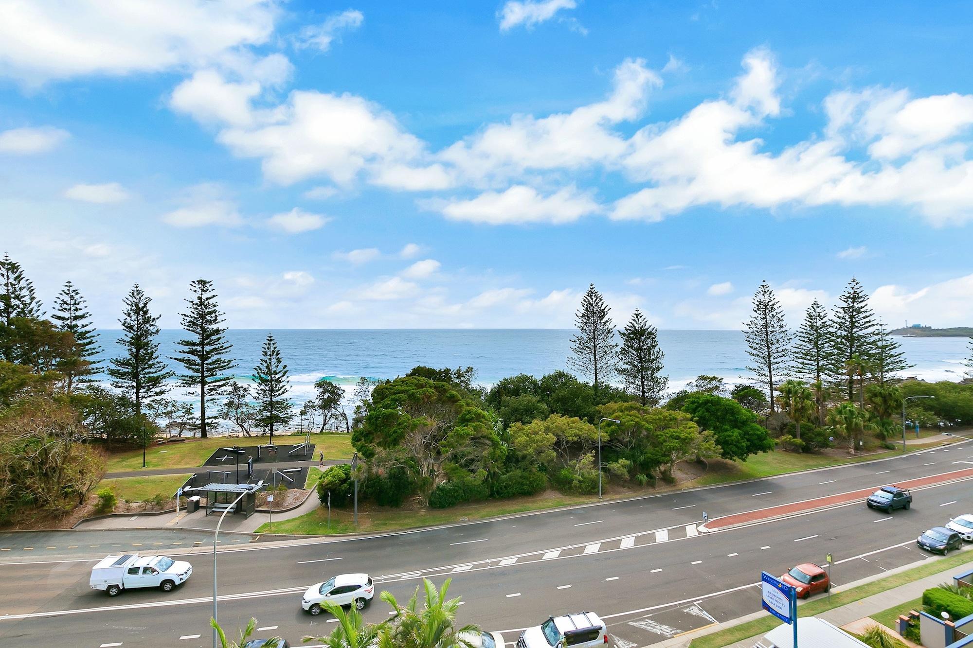 Seaview Resort Mooloolaba Exterior photo